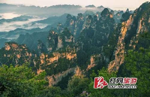 杨家界索道18日开业试运营 饱览罕见峰墙群奇观